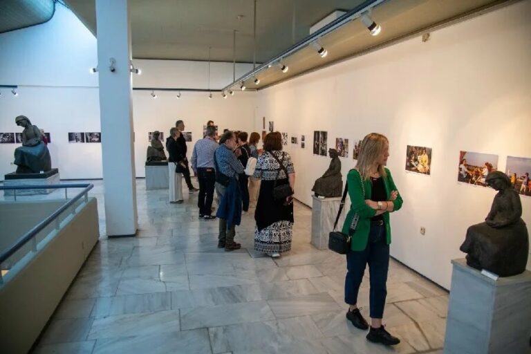 Home-s | Photopolis Agrinio Photo Festival | Museo Kapralos | Aegina | Grecia